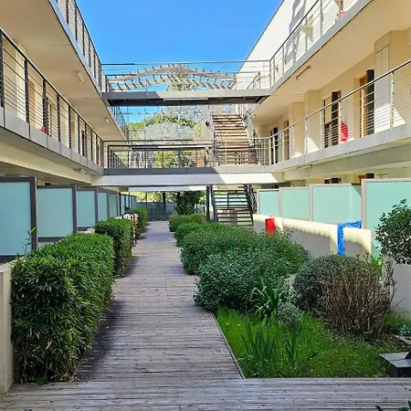 Le Paradis Aix-en-provence, Parking, Piscine
